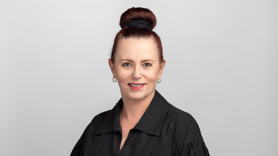 Nicole Crozier headshot